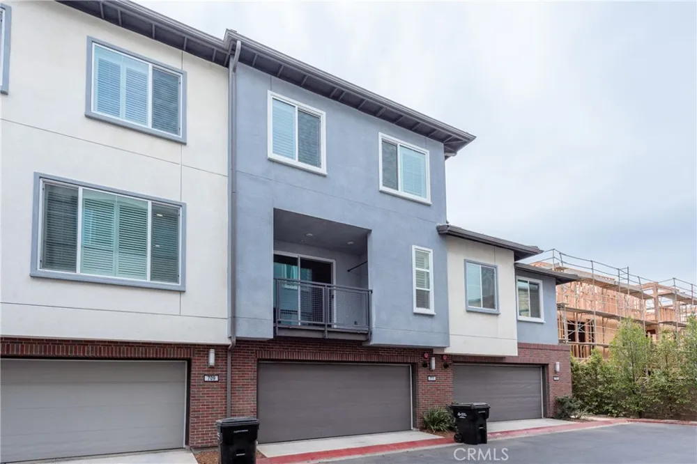 711 Hudson Lane West Covina, CA 91790