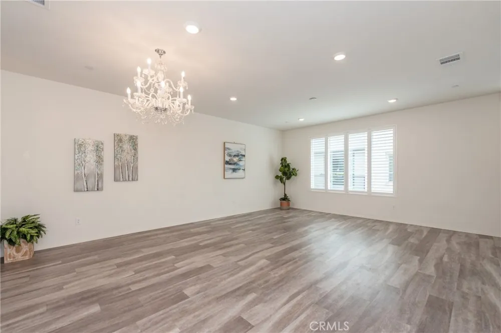 711 Hudson Lane West Covina, CA 91790