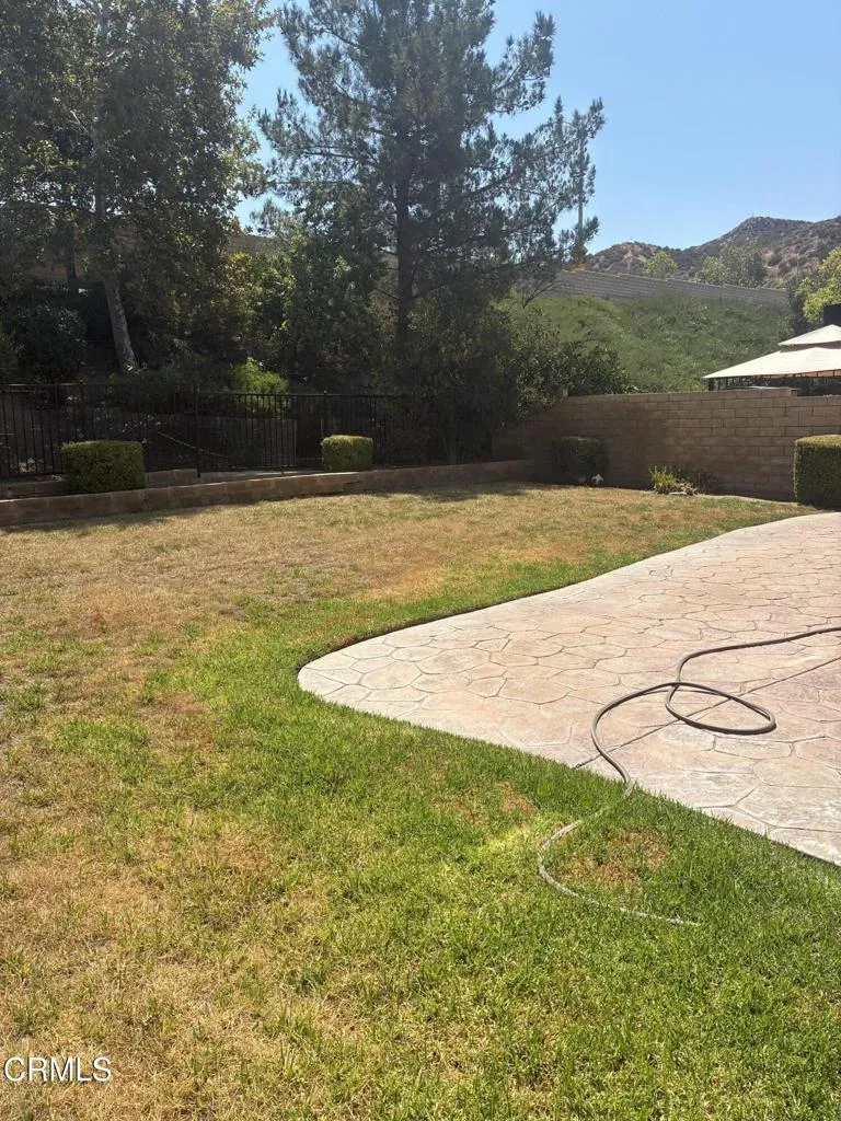28360 Maitland Lane Santa Clarita, CA 91350