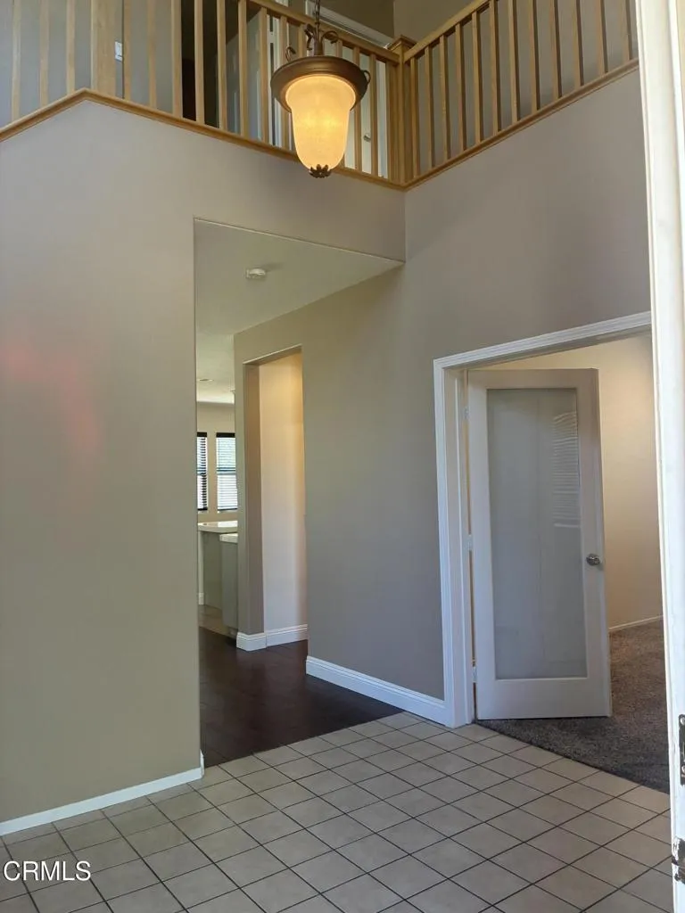 28360 Maitland Lane Santa Clarita, CA 91350