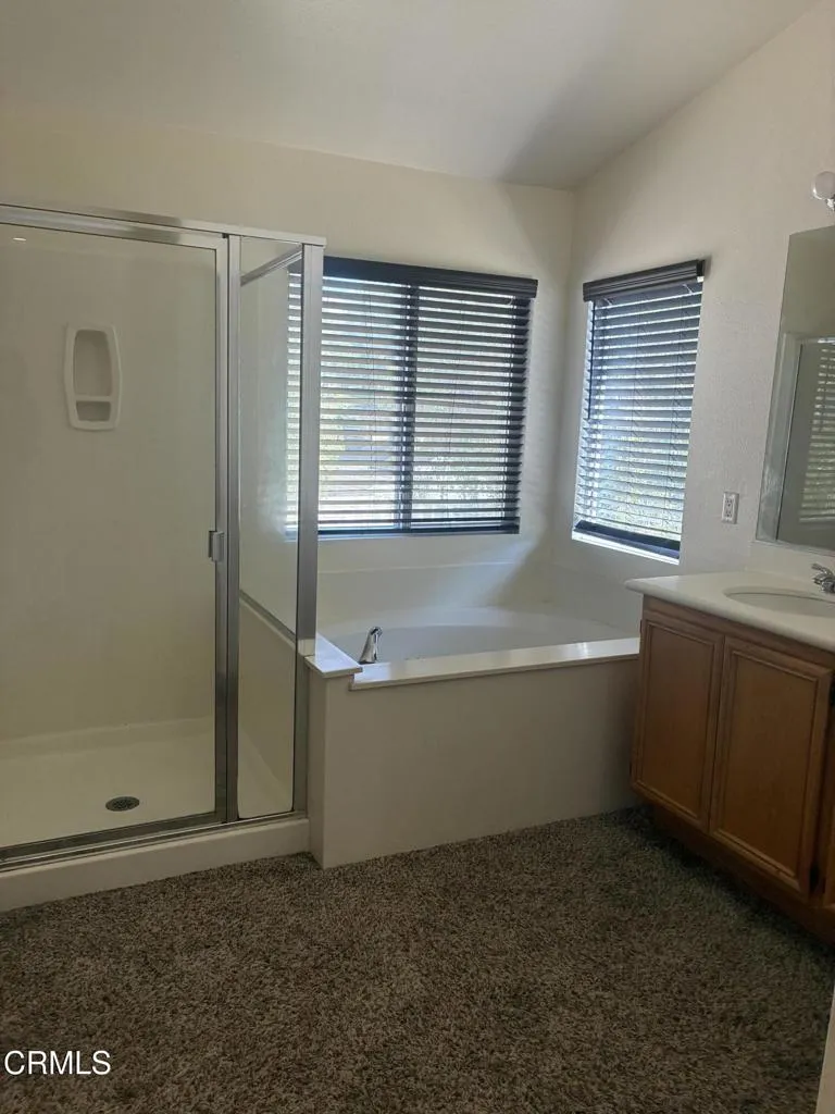 28360 Maitland Lane Santa Clarita, CA 91350