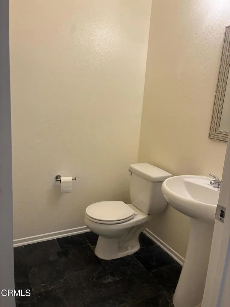 28360 Maitland Lane Santa Clarita, CA 91350