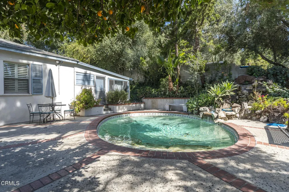11315 Alethea Drive Sunland, CA 91040