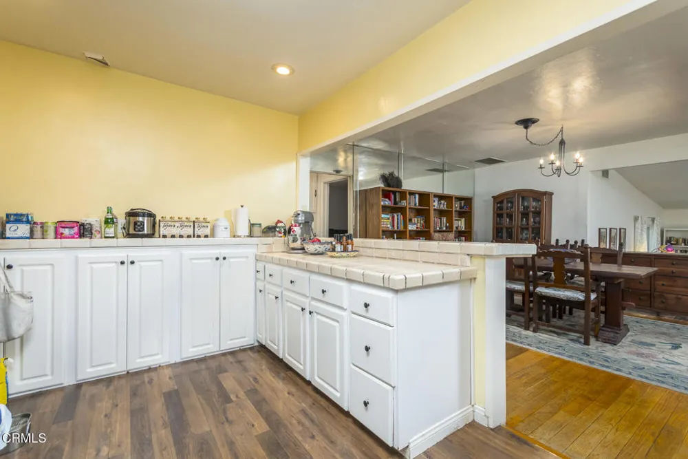 11315 Alethea Drive Sunland, CA 91040