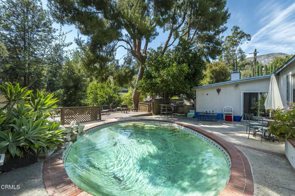 11315 Alethea Drive Sunland, CA 91040