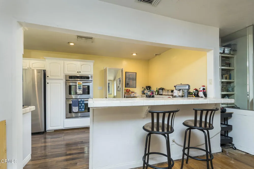 11315 Alethea Drive Sunland, CA 91040