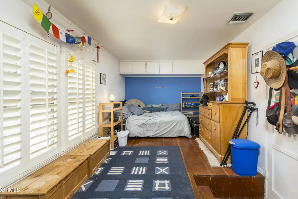 11315 Alethea Drive Sunland, CA 91040