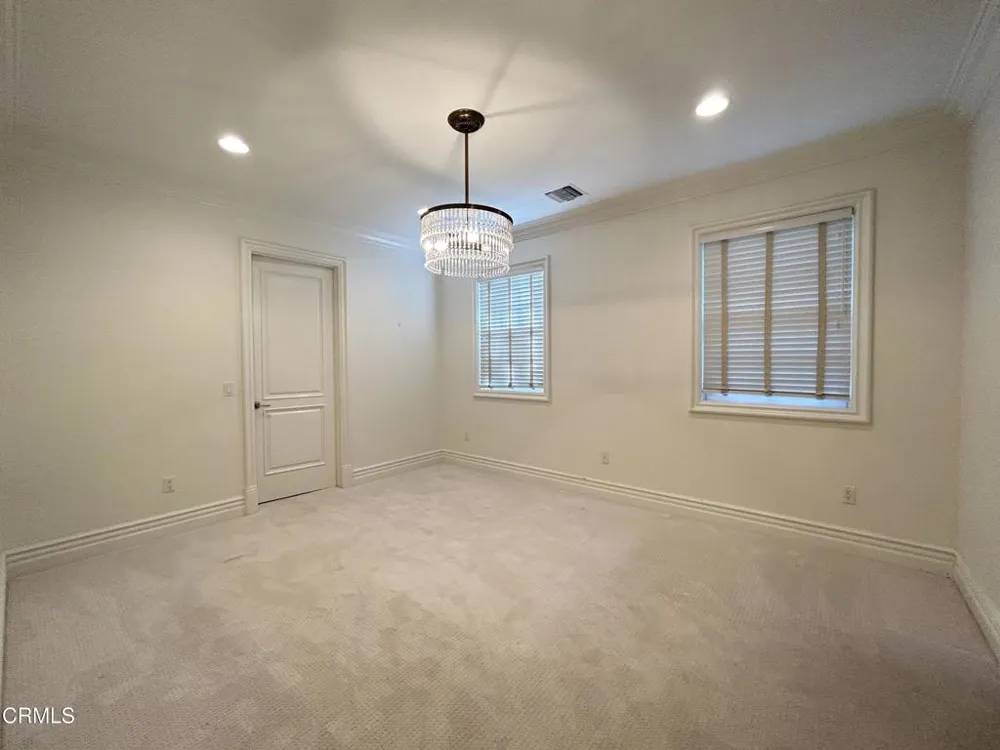 1238 Green Lane La Canada Flintridge, CA 91011