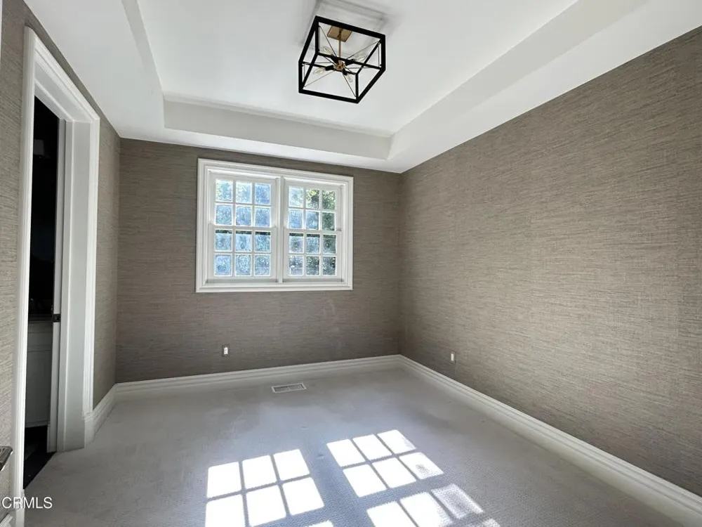 1238 Green Lane La Canada Flintridge, CA 91011