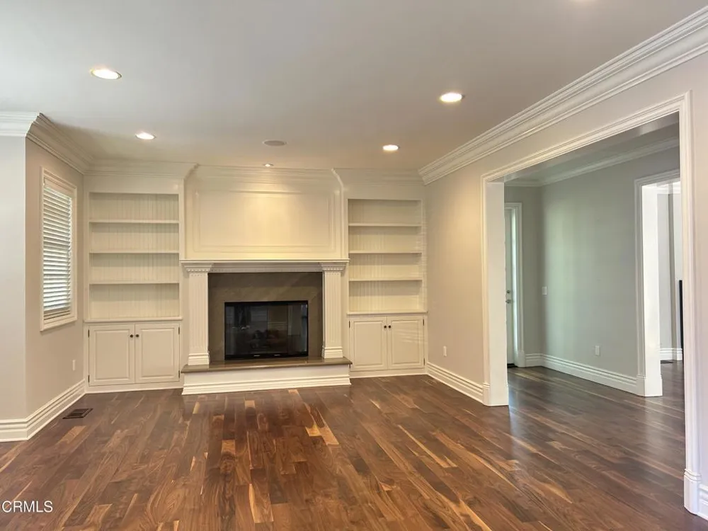 1238 Green Lane La Canada Flintridge, CA 91011