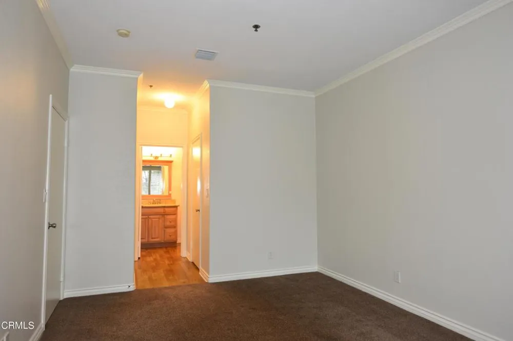 300 El Molino Avenue #323 Pasadena, CA 91101