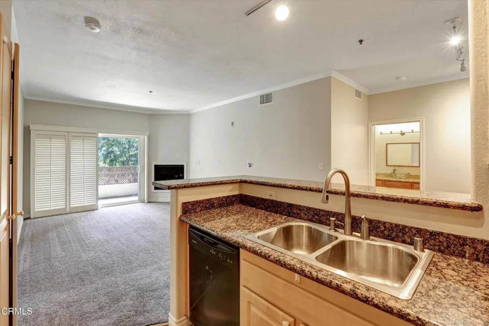 300 El Molino Avenue #323 Pasadena, CA 91101