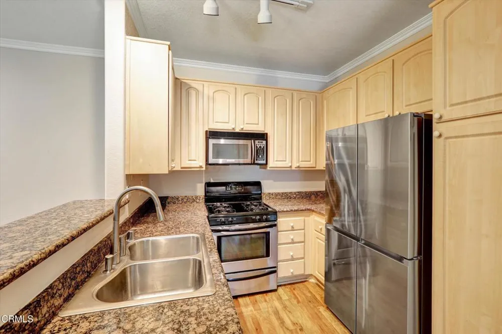 300 El Molino Avenue #323 Pasadena, CA 91101