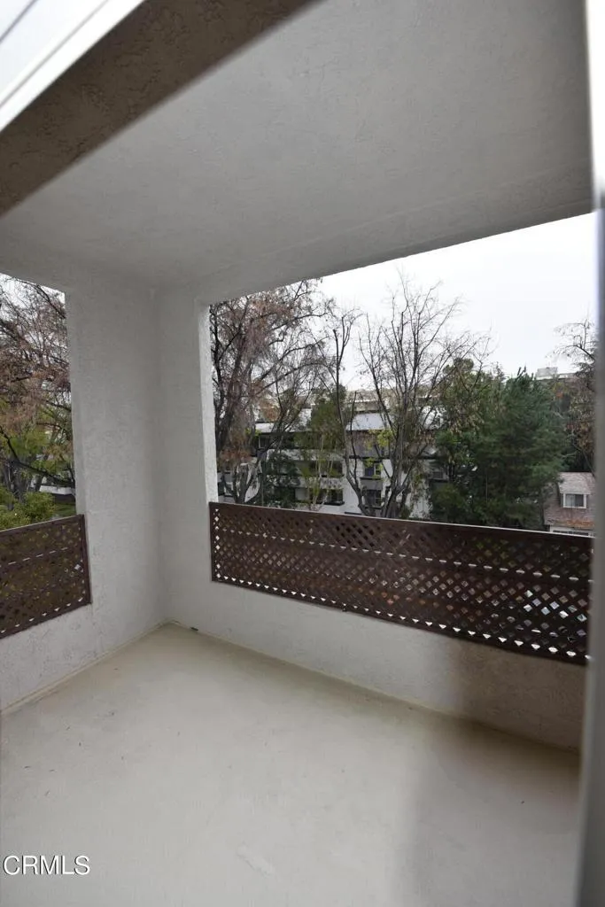 300 El Molino Avenue #323 Pasadena, CA 91101