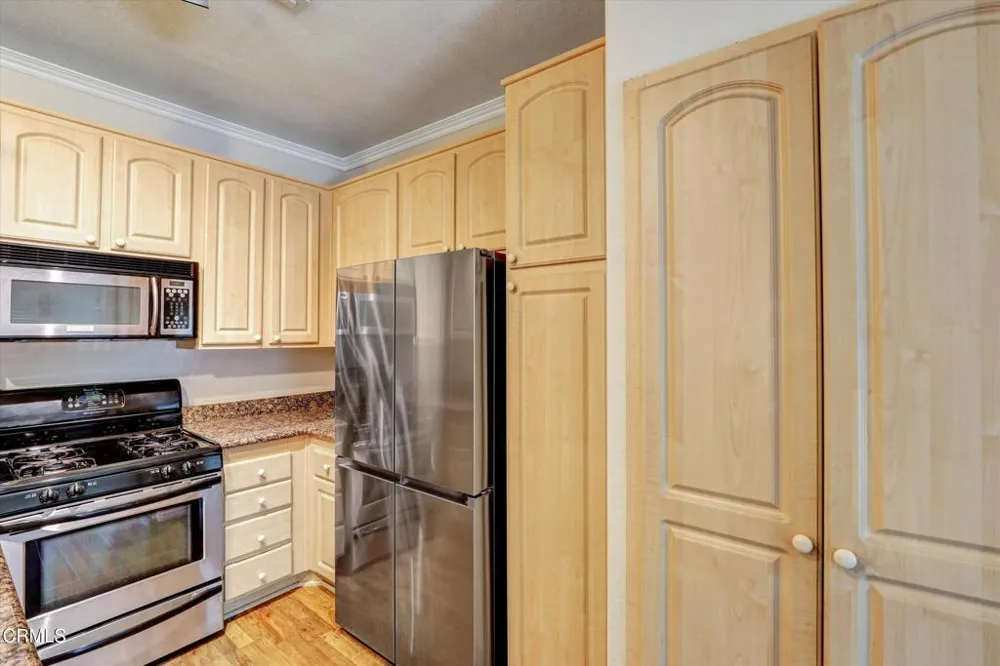 300 El Molino Avenue #323 Pasadena, CA 91101