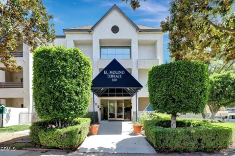300 El Molino Avenue #323