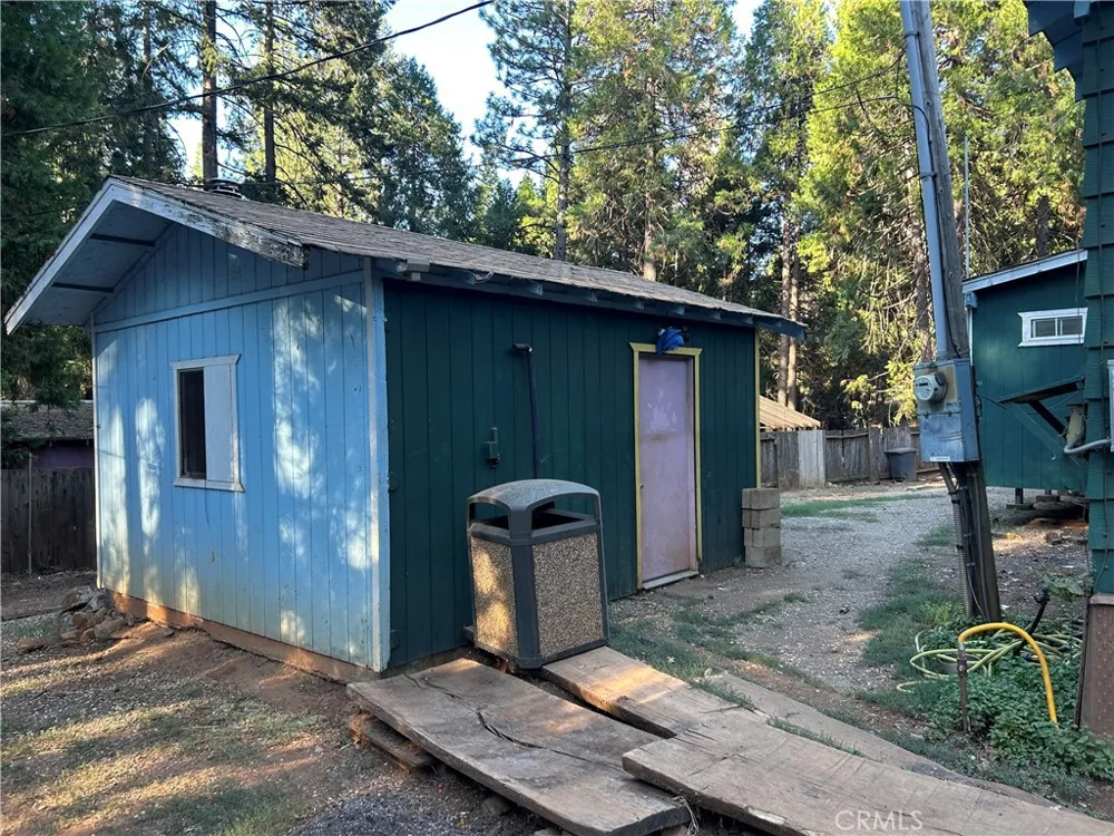 15044 Pinon Magalia, CA 95954