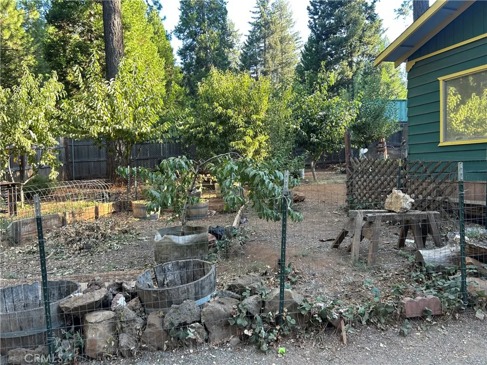15044 Pinon Magalia, CA 95954