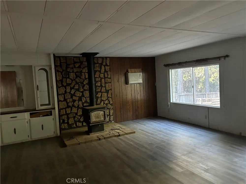 15044 Pinon Magalia, CA 95954