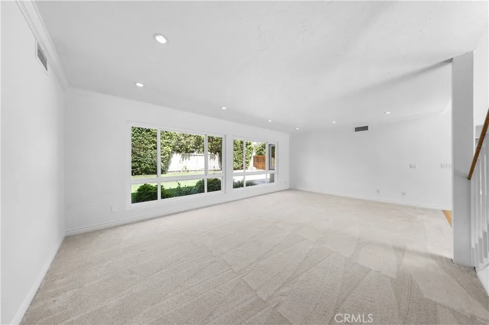 1518 Brentford Westlake Village, CA 91361