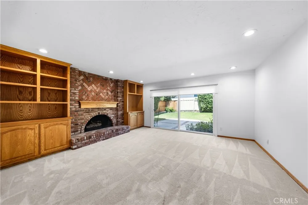 1518 Brentford Westlake Village, CA 91361
