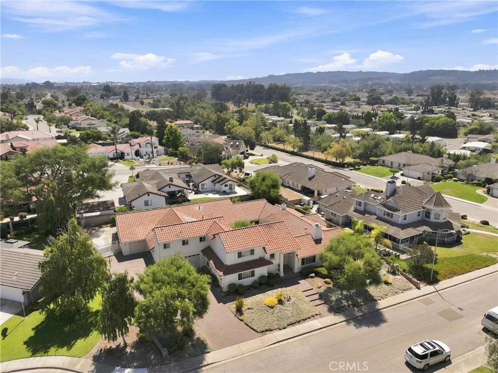 4690 Crimson Court Santa Maria, CA 93455