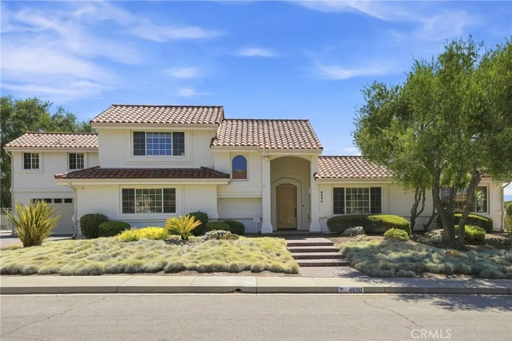 4690 Crimson Court Santa Maria, CA 93455