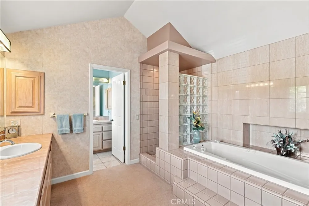 4690 Crimson Court Santa Maria, CA 93455