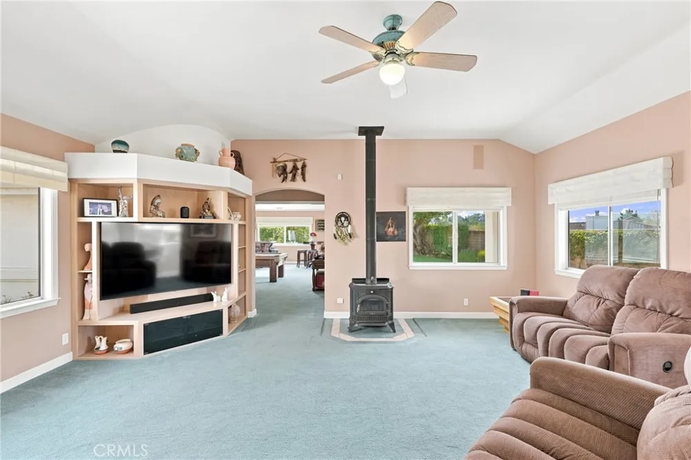 4690 Crimson Court Santa Maria, CA 93455