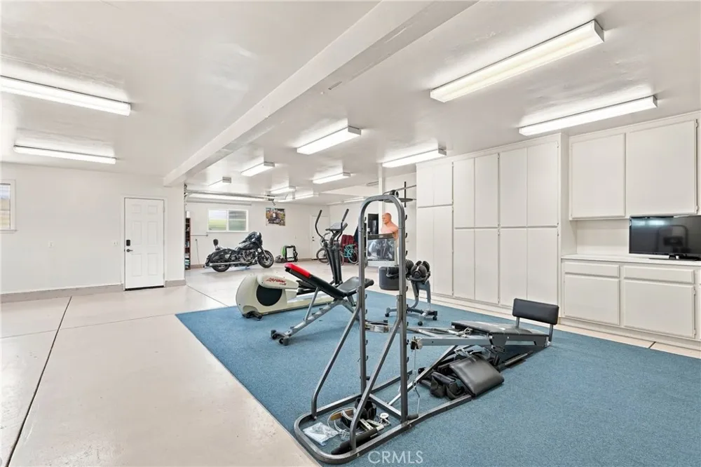 4690 Crimson Court Santa Maria, CA 93455