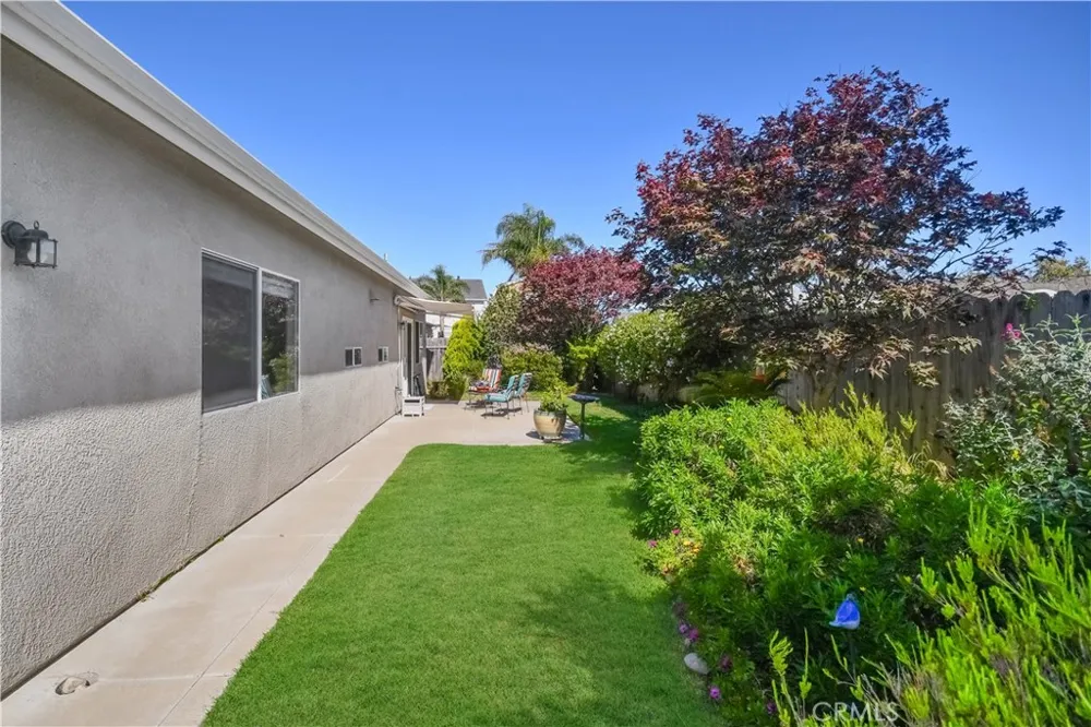 1553 Blackberry Avenue Arroyo Grande, CA 93420