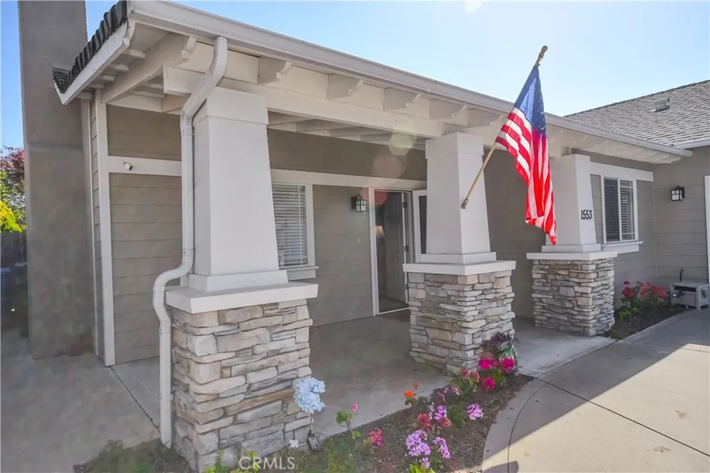 1553 Blackberry Avenue Arroyo Grande, CA 93420