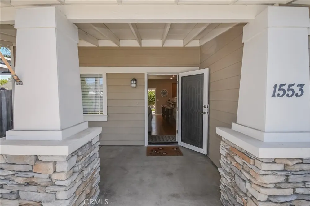 1553 Blackberry Avenue Arroyo Grande, CA 93420