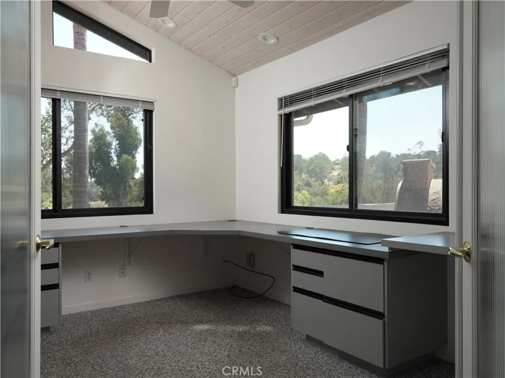 875 Golden Hawk Arroyo Grande, CA 93420