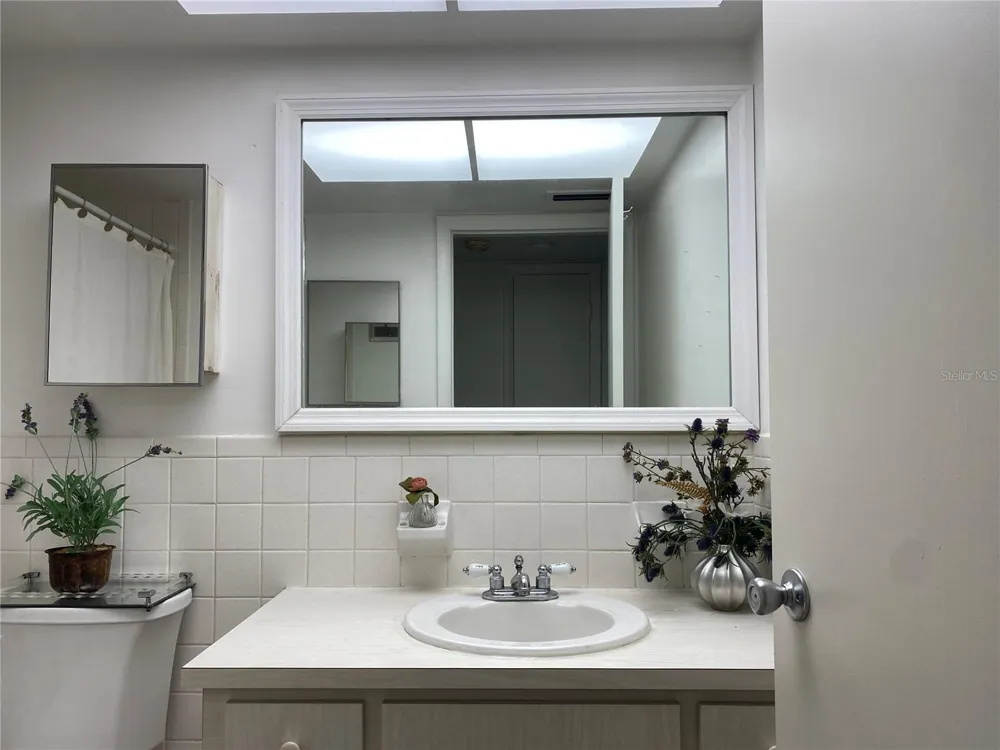 1221 DREW STREET #A17 Clearwater, FL 33755