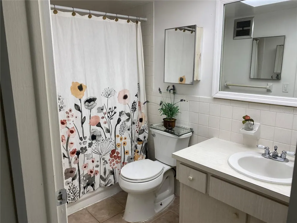 1221 DREW STREET #A17 Clearwater, FL 33755