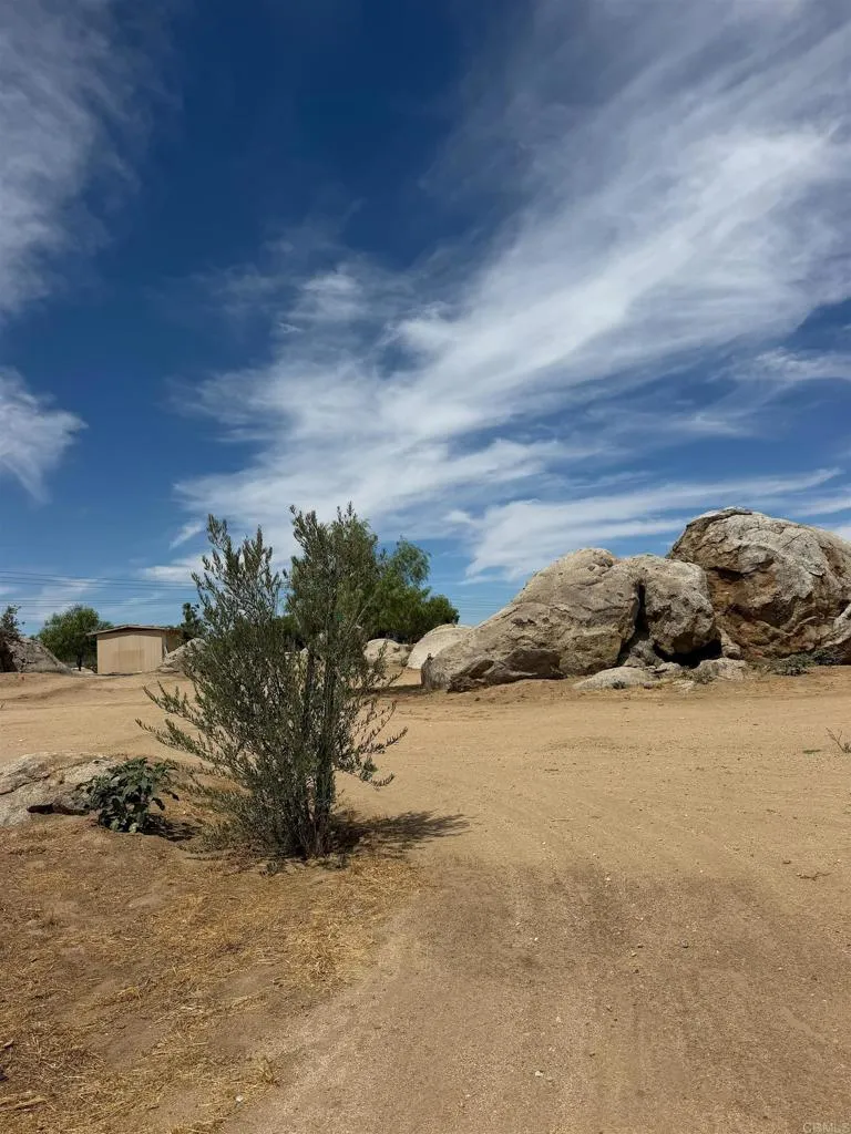 29163 Patelli Way Menifee, CA 92585