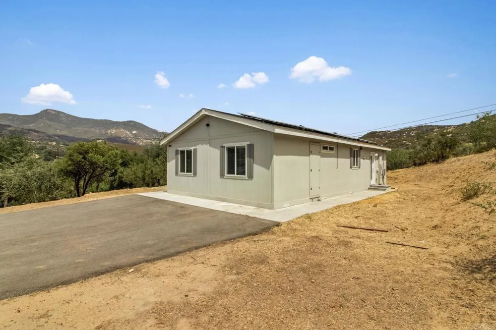 23671 Echo Hills Road Descanso, CA 91916