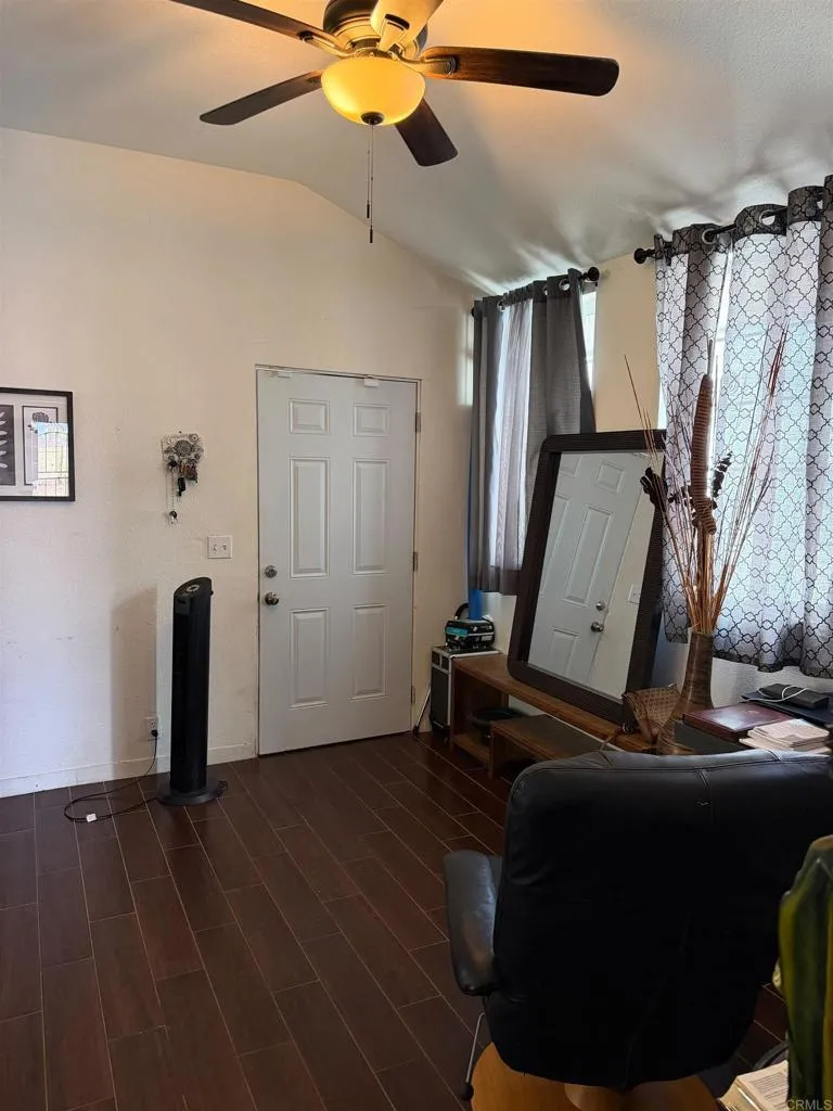 25798 Columbia Street Hemet, CA 92544