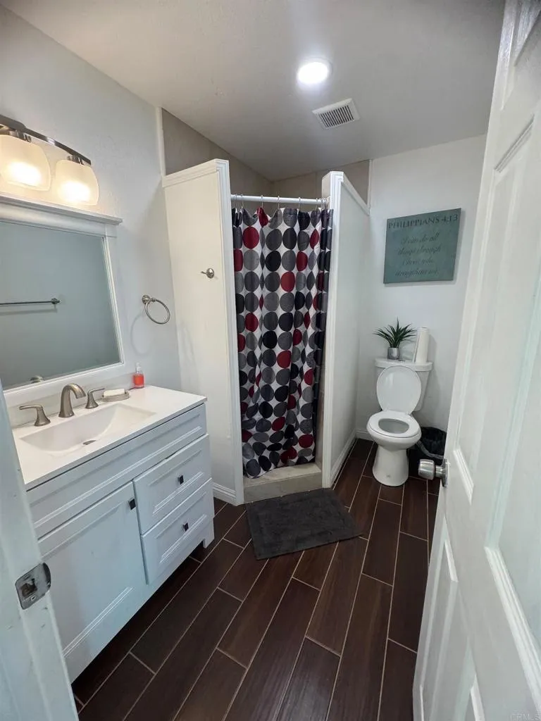 25798 Columbia Street Hemet, CA 92544
