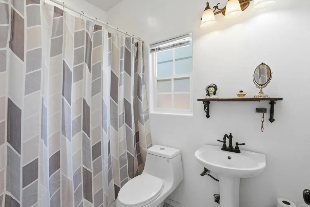 1614 Arequipa Street San Diego, CA 92154