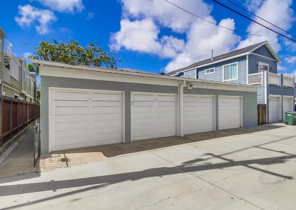 751 D AVENUE Coronado, CA 92118