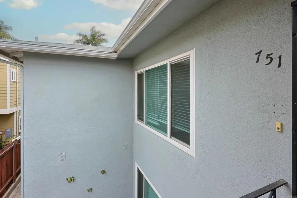 751 D AVENUE Coronado, CA 92118