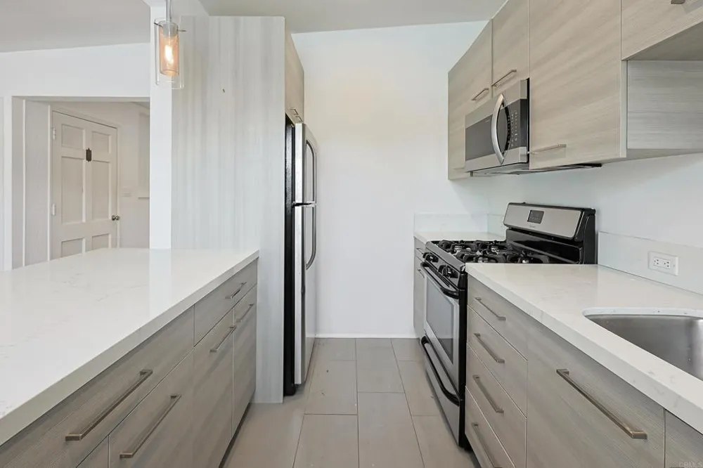 751 D AVENUE Coronado, CA 92118