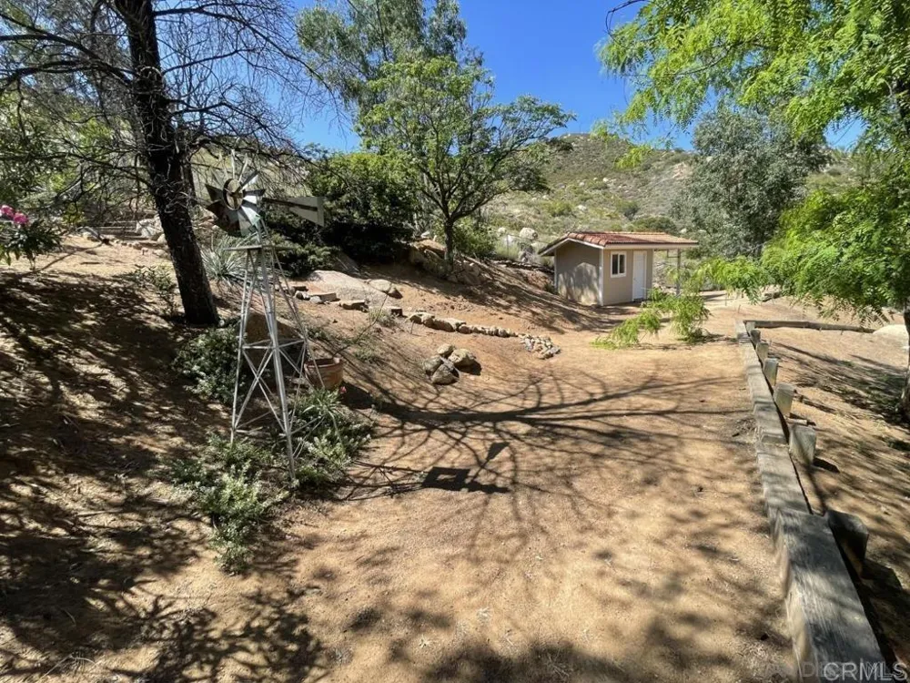 16734 Georgios Way Ramona, CA 92065