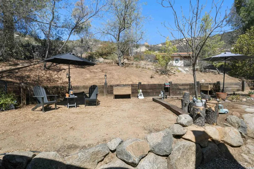 16734 Georgios Way Ramona, CA 92065
