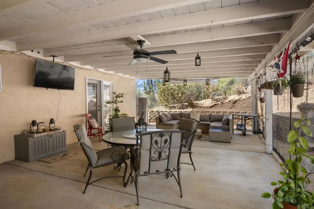16734 Georgios Way Ramona, CA 92065
