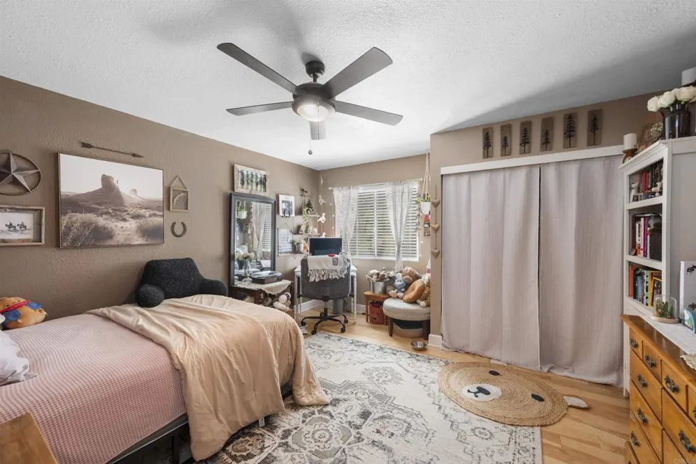 16734 Georgios Way Ramona, CA 92065
