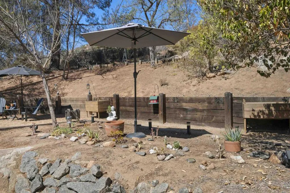 16734 Georgios Way Ramona, CA 92065