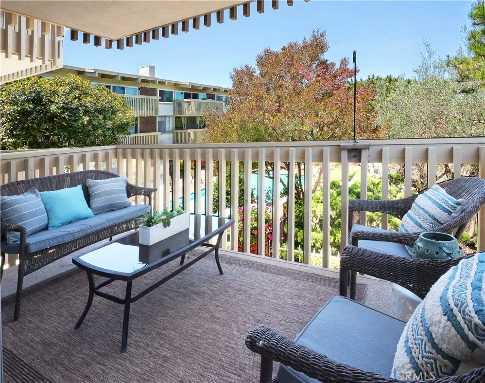 6526 Ocean Crest #A215 Rancho Palos Verdes, CA 90275